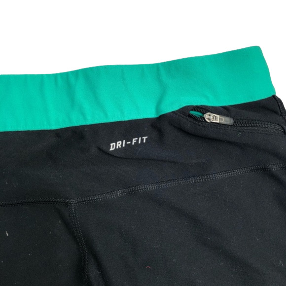 Nike Just Do It Black Active Capri legging Womans Sz S - Picture 3 of 9